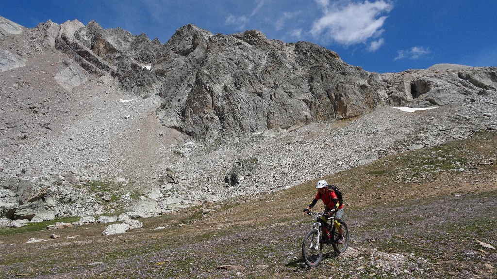 sous les dents de Maniglia