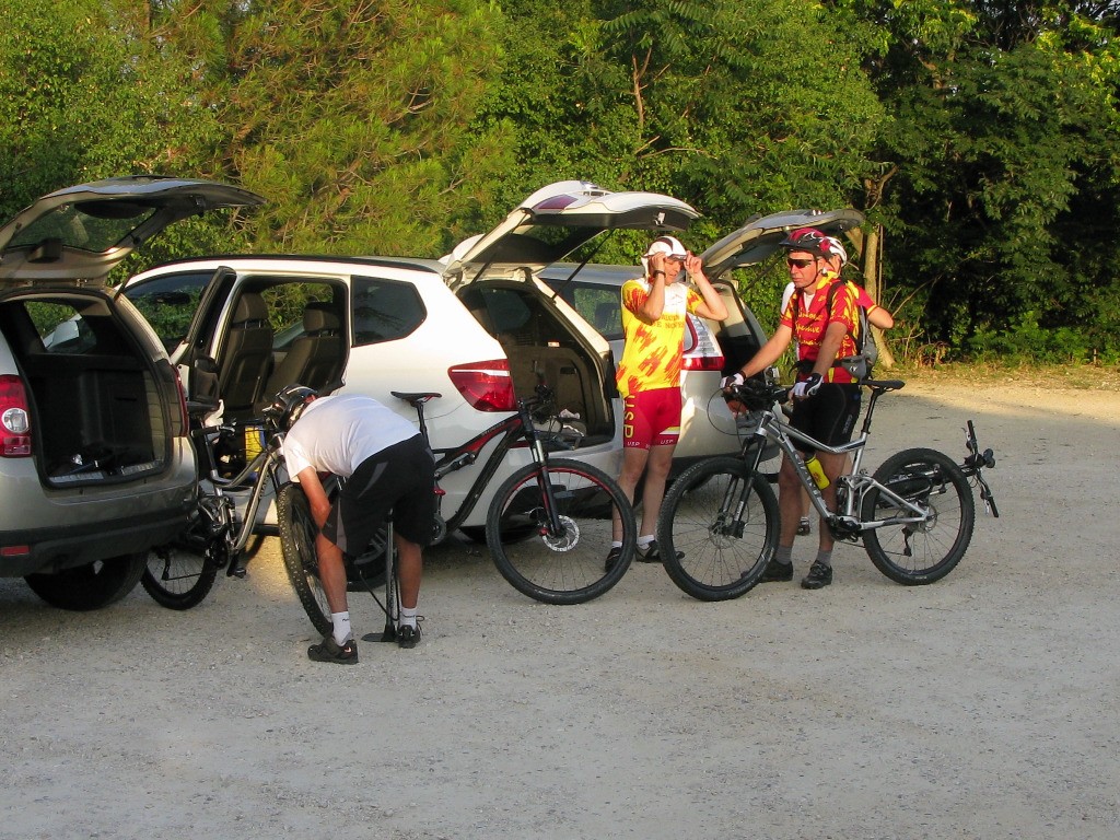 #1 Le départ. 7h30. Le départ. 7h30.