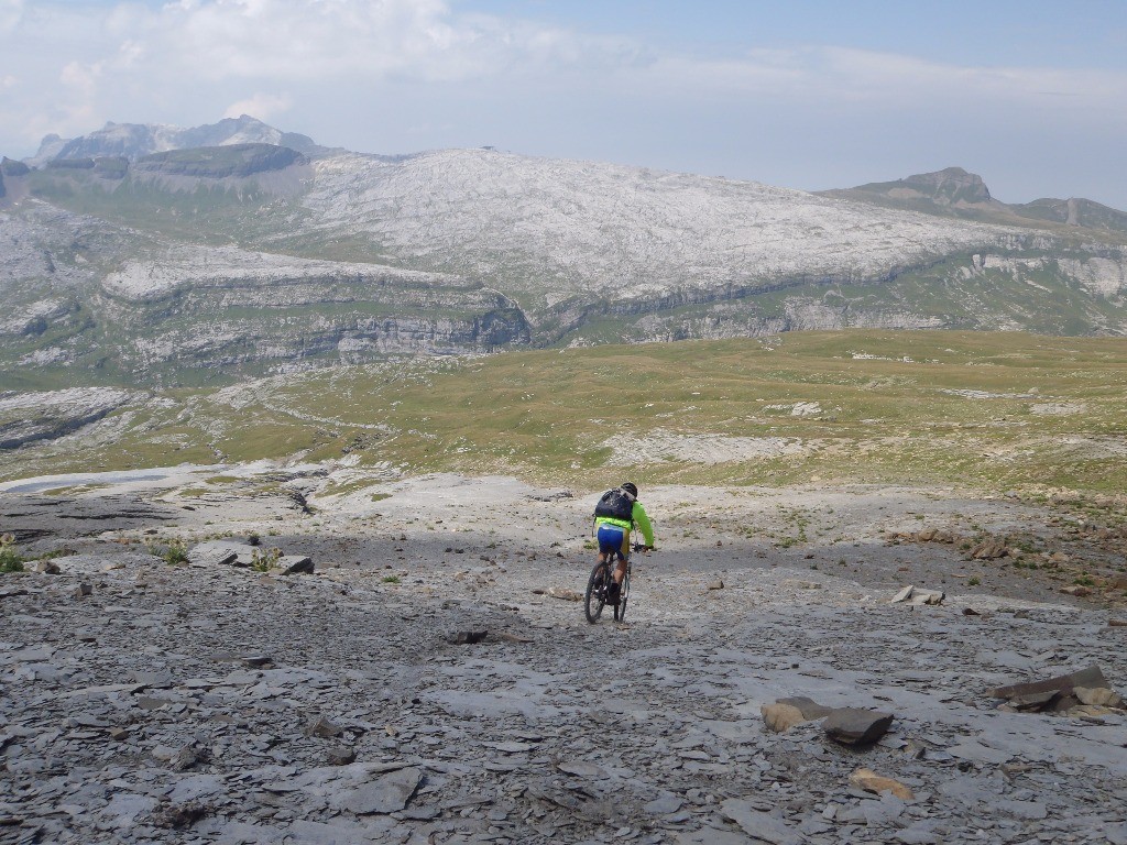 Descendre des dalles c'est de la folie en VTT, je pense refaire cette sortie avec quelques variantes.