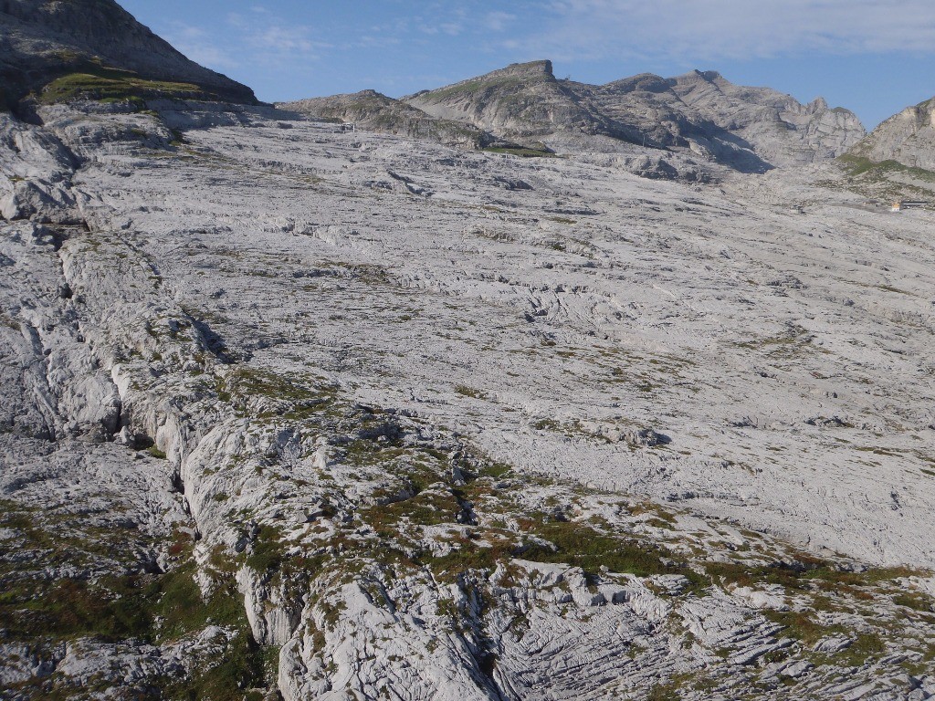 Vue sur le désert de Platé du côté Flaine, depuis le DMC.