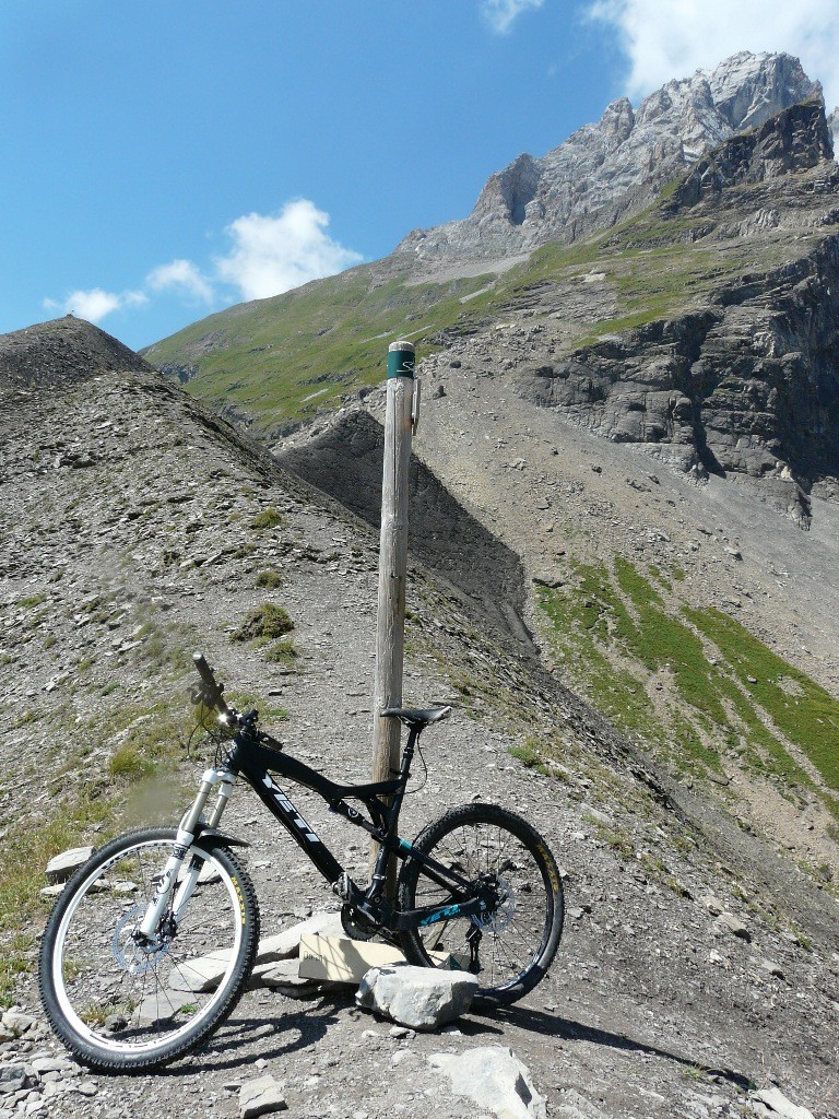 Col de Doran. je suis monté sur le petit sommet à gauche