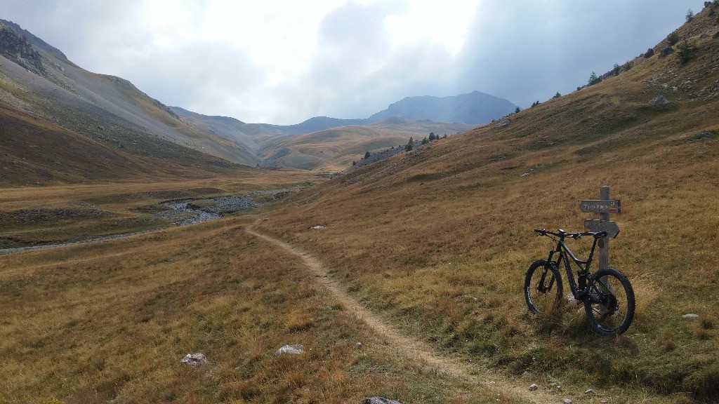 En direction du col des Monges