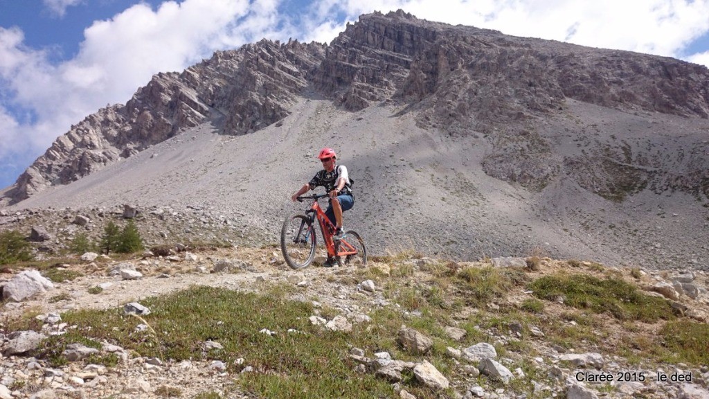 #2 Yves sort au col des Acles Yves sort au col des Acles