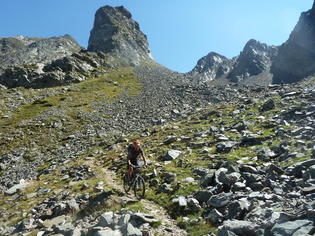 Un bon sentier dans cet ambiance minérale