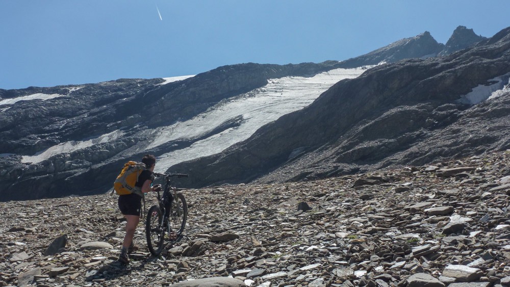 Sous le glacier du Breuil