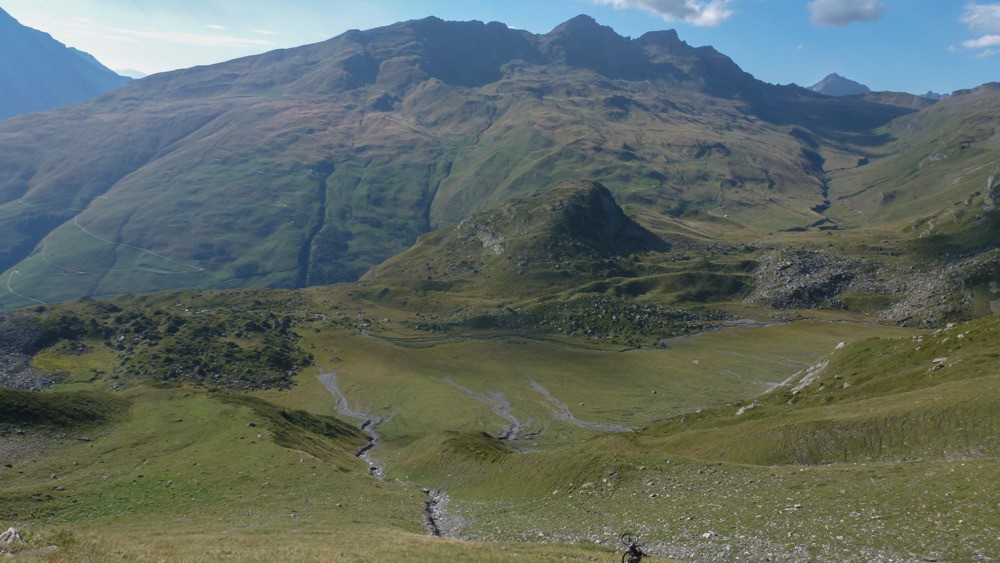 Remontée au col de Forclaz