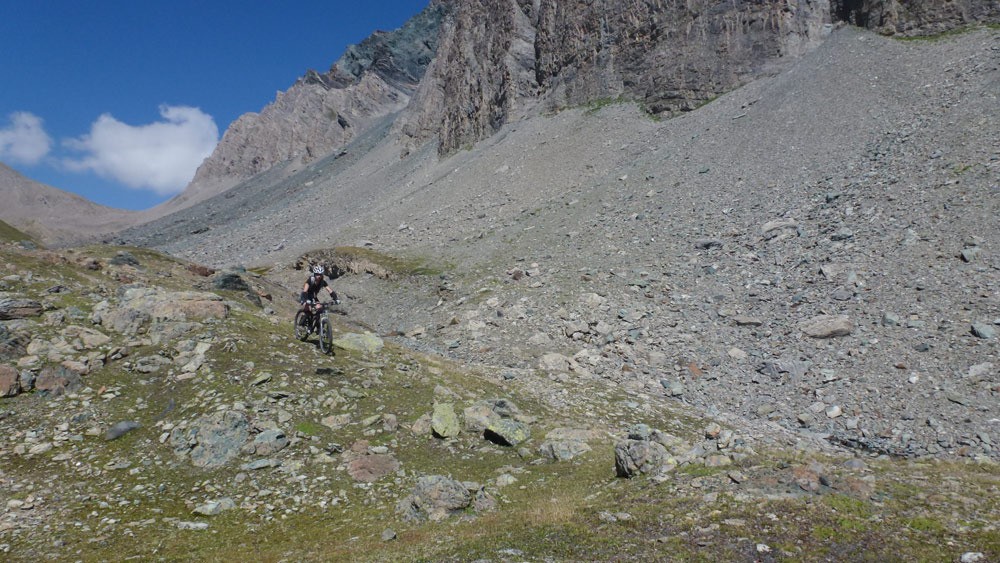 Plus bas sous le col du Breuil