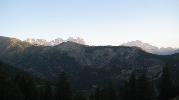 #2 Ailefroide-Pelvoux : Au lever du soleil. Ailefroide-Pelvoux : Au lever du soleil.