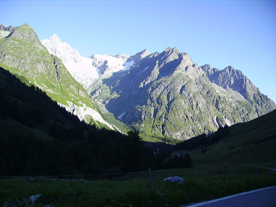 #12 Premiers Glaciers Suisse : Premiers Glaciers côté Suisse Premiers Glaciers Suisse : Premiers Glaciers côté Suisse
