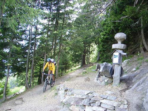 Descente vers Isert : Descente sur Isert via le TMB