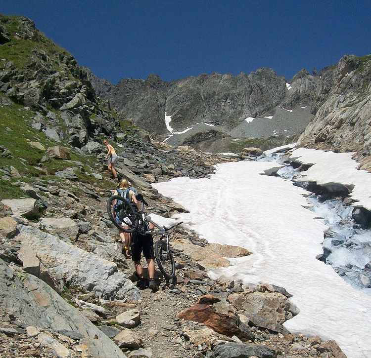 Creux de la Laisille : Terrain alpin