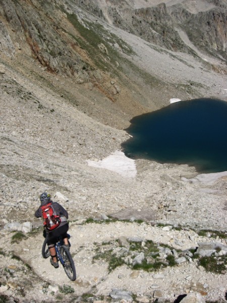 #7 Descente du col de Fremamorta : Bien technique ! Descente du col de Fremamorta : Bien technique !