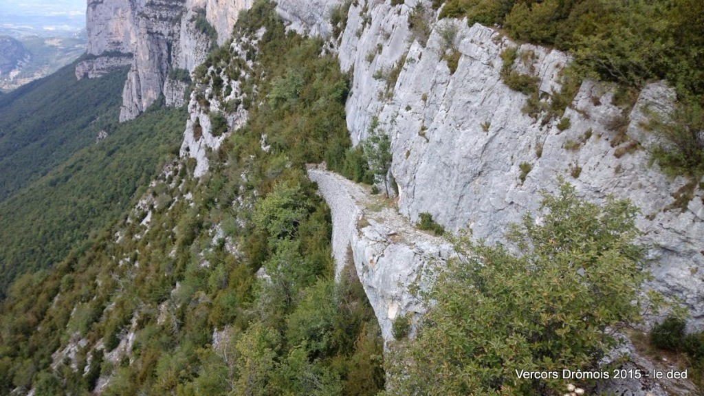 #13 sentier versant Ouest du Pas de l sentier versant Ouest du Pas de l'Allier
