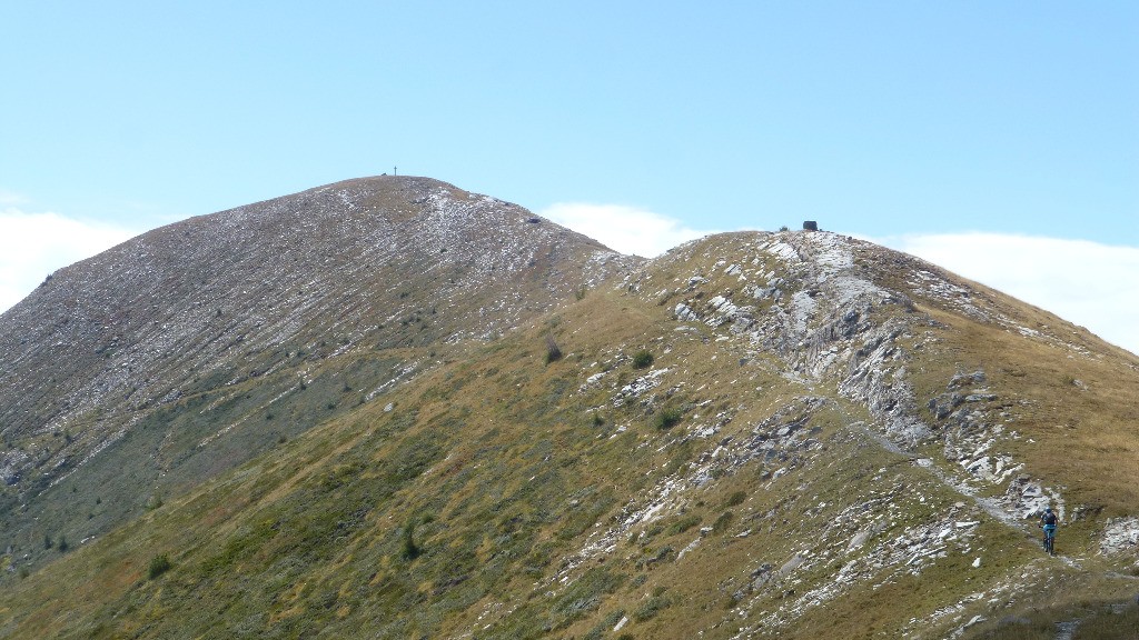 Le Mont Bertrand au fond