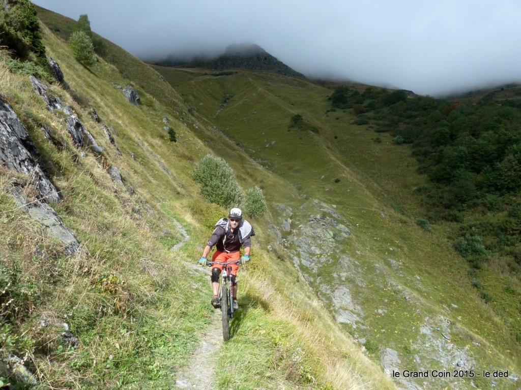 sentier en balcon de Valbuche 