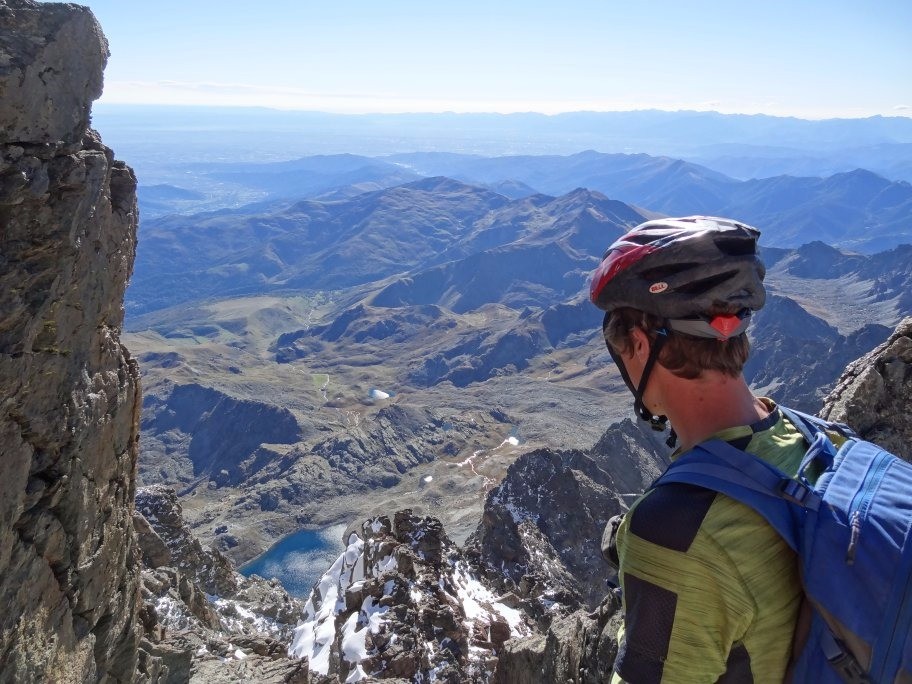 dans la descente, le grand lac du Viso