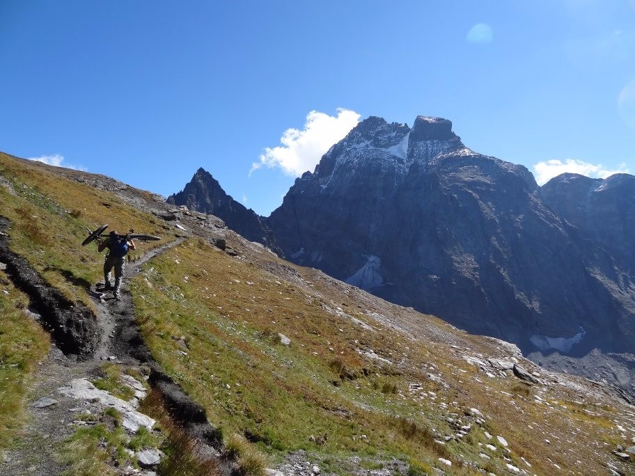 remontée au col Losetta