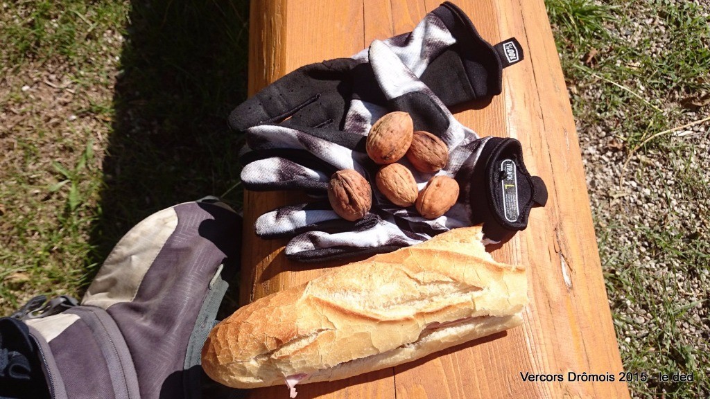 #17 Petit casse croûte Petit casse croûte