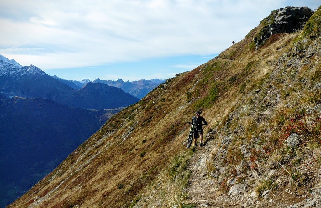 Micro descente pas trop roulante avant le sommet de l'Aiguillette