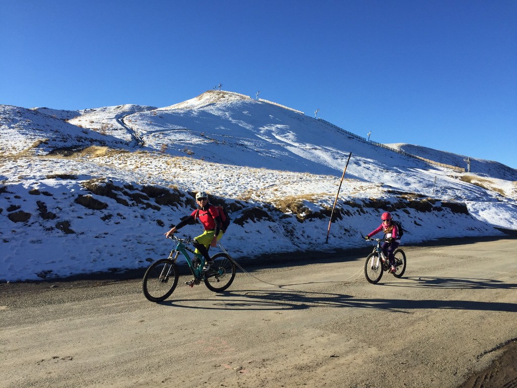 Ben et Marie courageux arrivent au col