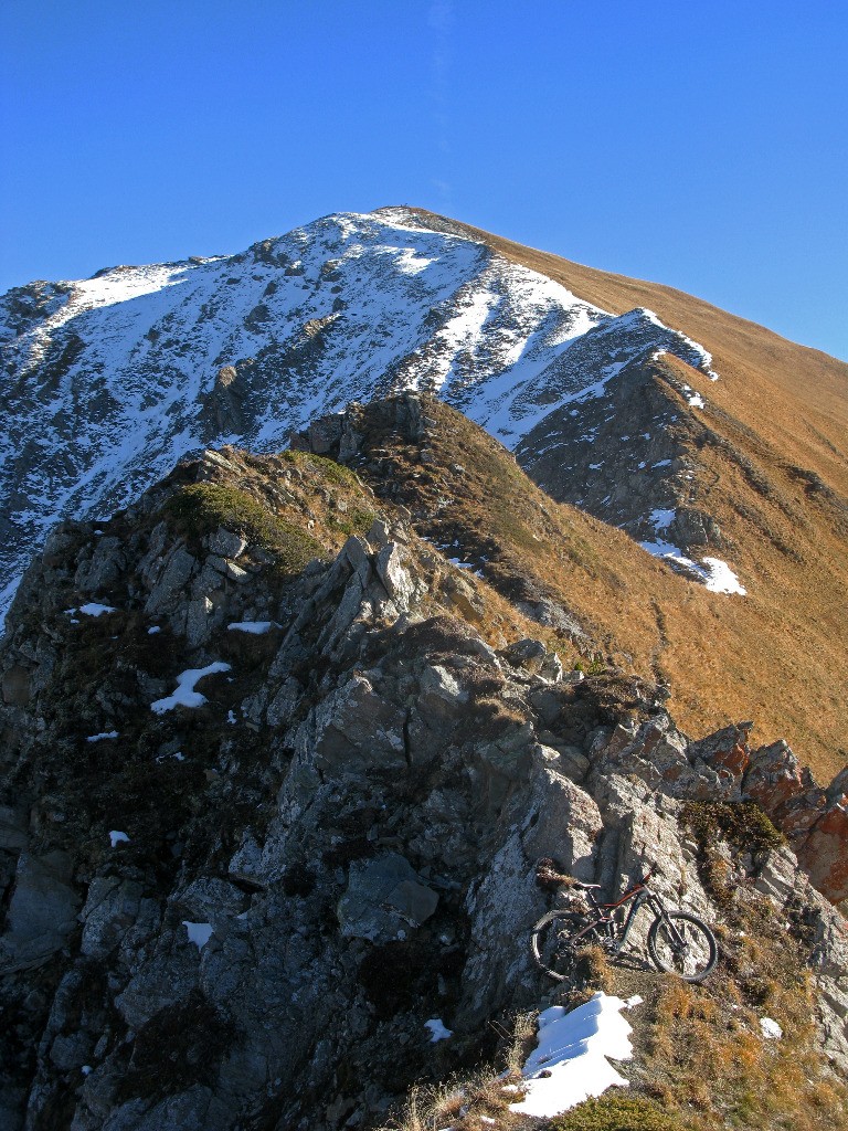 La toute petite barre rocheuse à passer