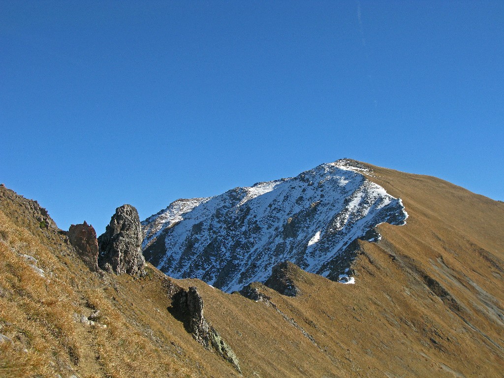 L'arête menant au sommet de la Pointe de Combe Bénite