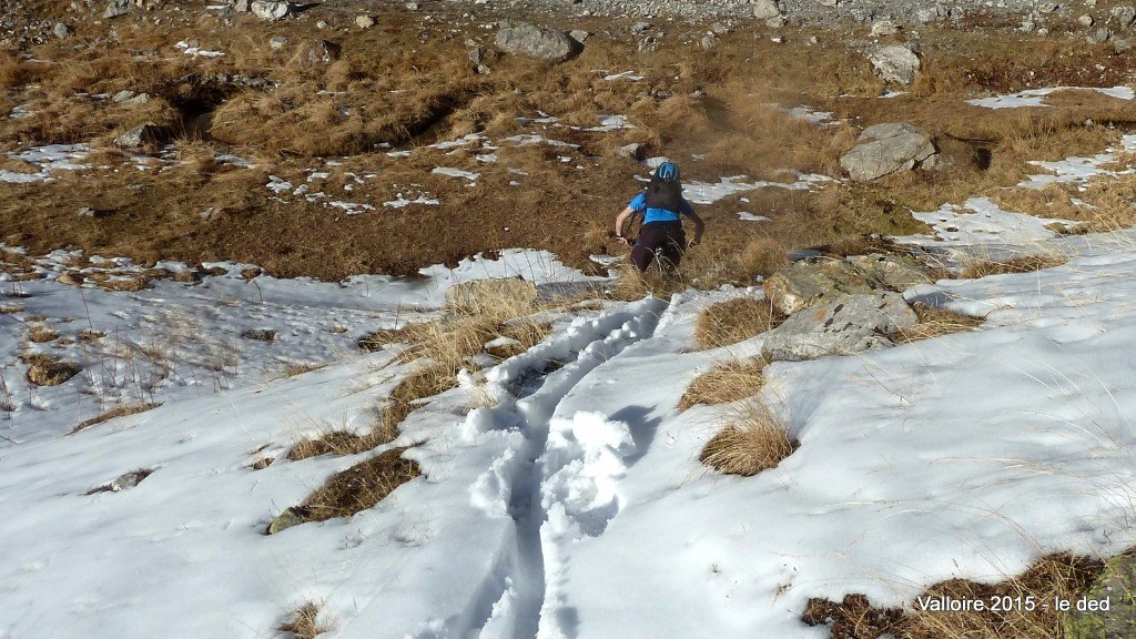 Allez, on file sur le sentier qui remonte sur Côte Vieille