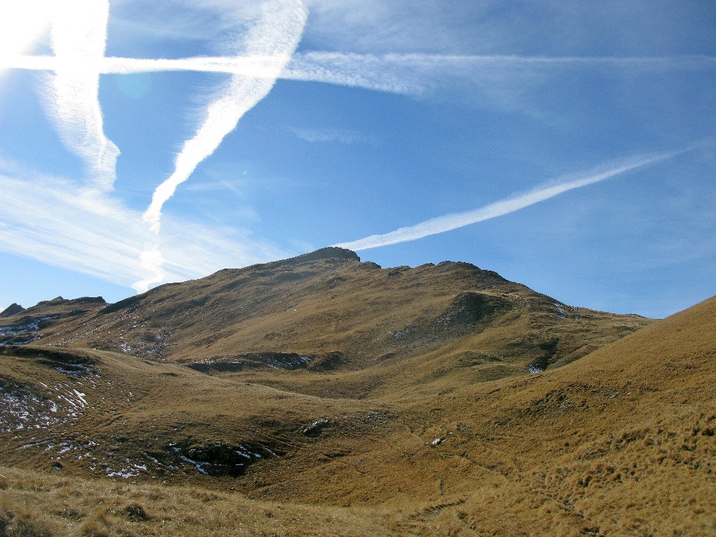 Vue dans le rétro sur la Pointe de Dzonfié