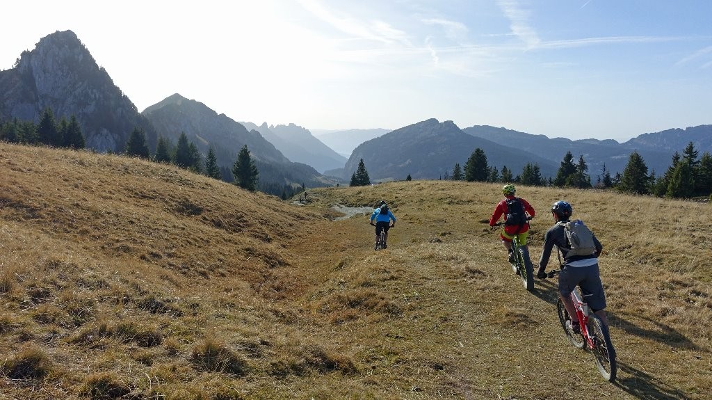 Descente vers Pas du Loup