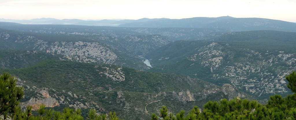 La vallée de l'Hérault et le sentier du cap de la Crous