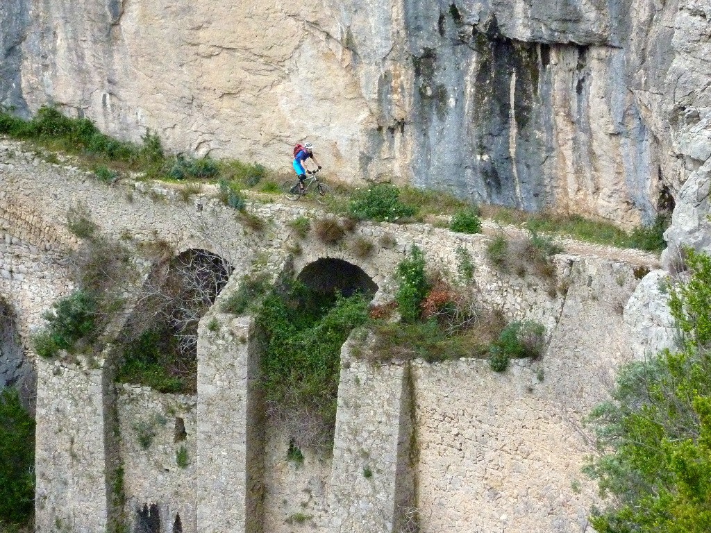 Joli balcon ancestral