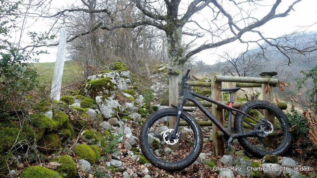 Bon sentier en galets