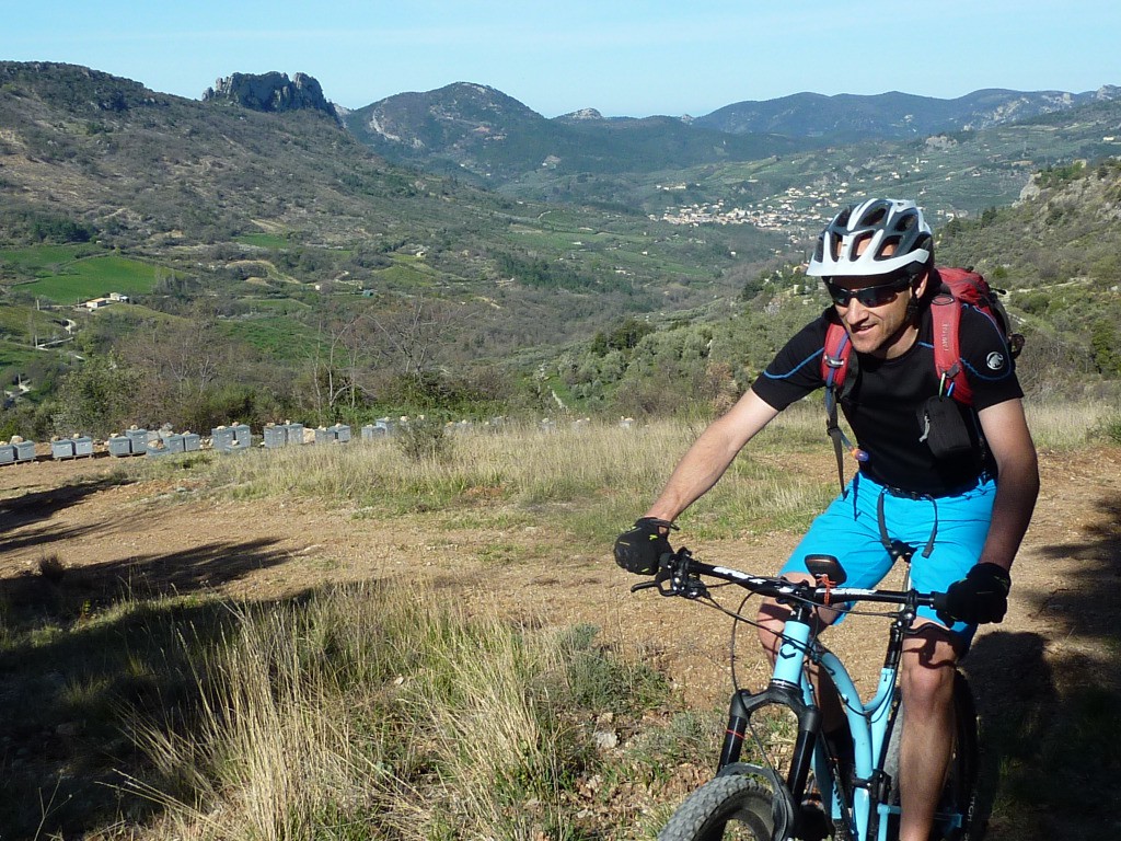 #1 Au dessus de la Roche sur le Buis Au dessus de la Roche sur le Buis
