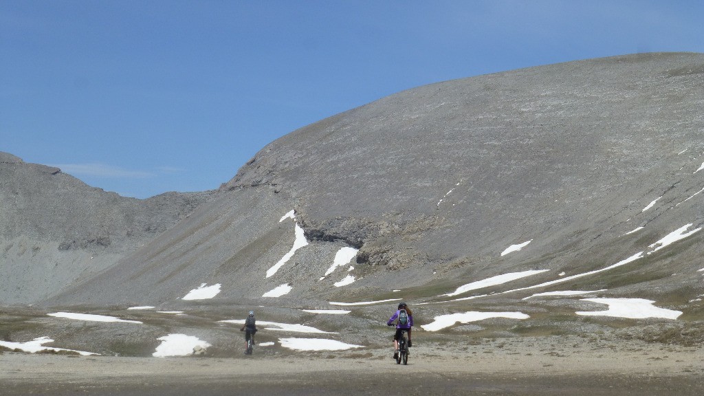 La descente commence