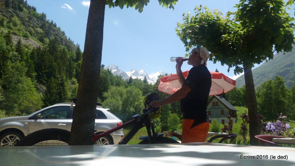 #10 Pause Coca au gîte Prè Clot Pause Coca au gîte Prè Clot