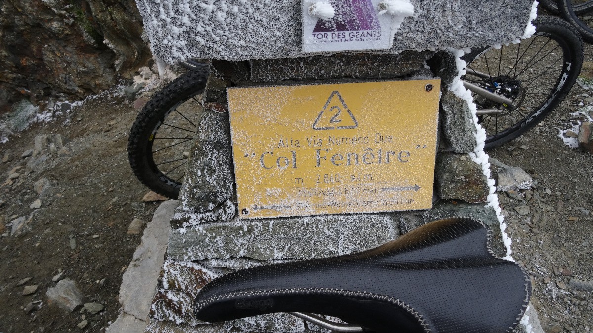 col de la Fenetre... ça caille !