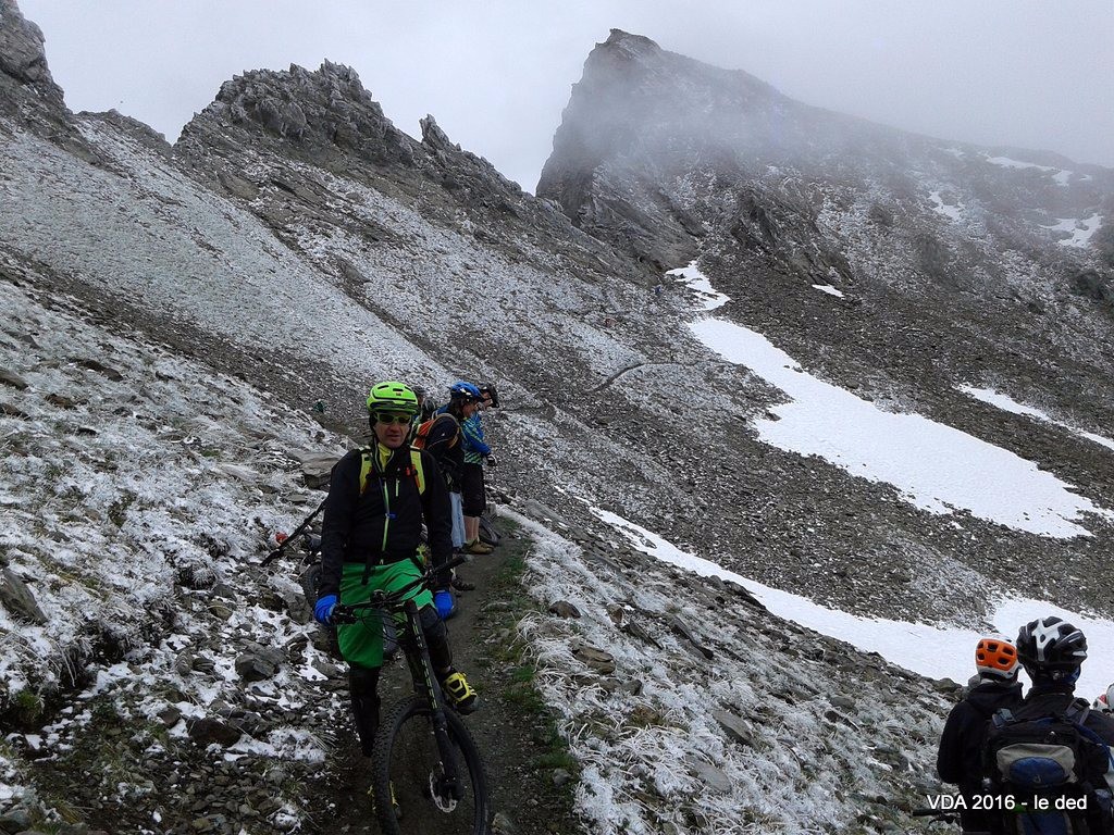 #16 plan large sur le col versant ouest plan large sur le col versant ouest