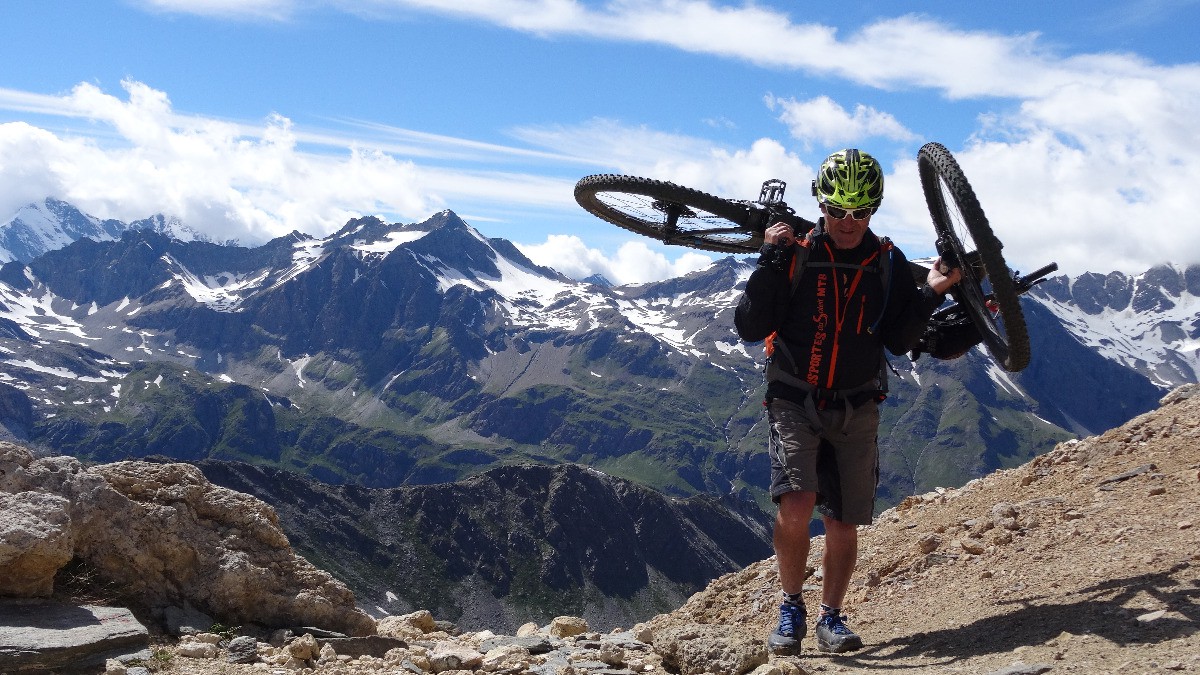 Ded a adoré le portage du col Rosset