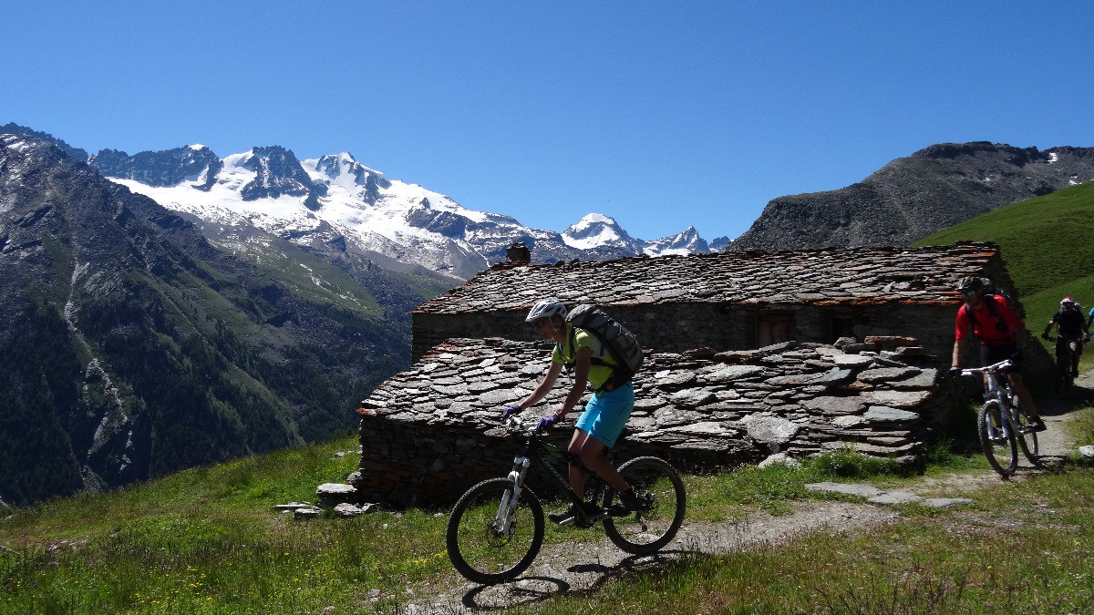 descente sur Eaux Rousses