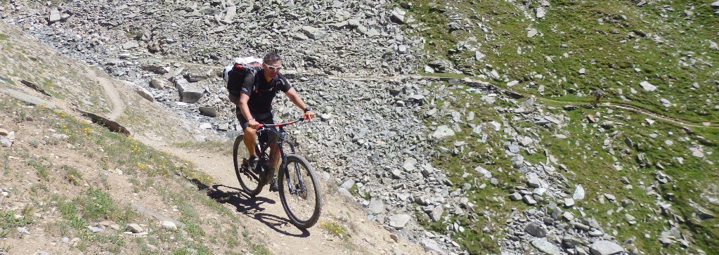 #25 Le G.O. surpris en plein roulage à 2500m Le G.O. surpris en plein roulage à 2500m