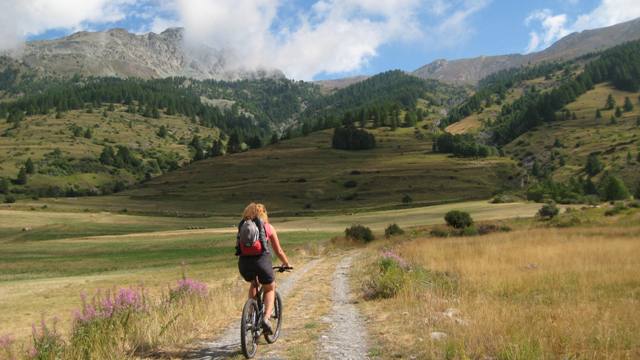 #1 Début de la montée : Il y avait encore du soleil au départ ! Début de la montée : Il y avait encore du soleil au départ !