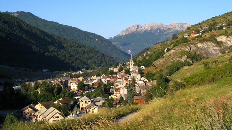 #1 Aiguilles : Au petit matin Aiguilles : Au petit matin