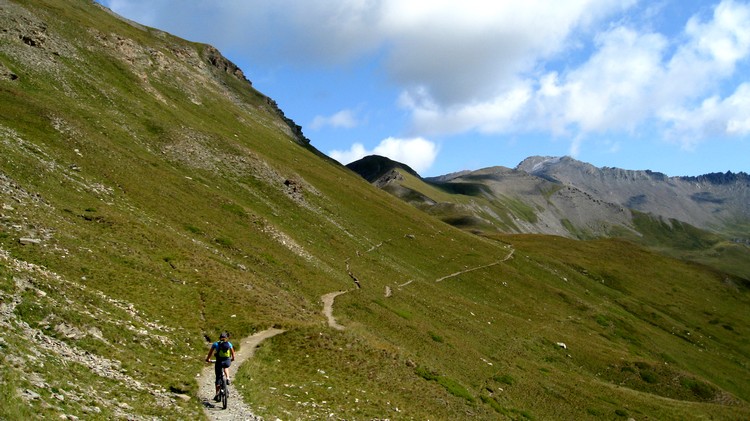 #3 Serre de l Serre de l'Aigle : Juste après la Crête du Serre de l'Aigle ça roule bien