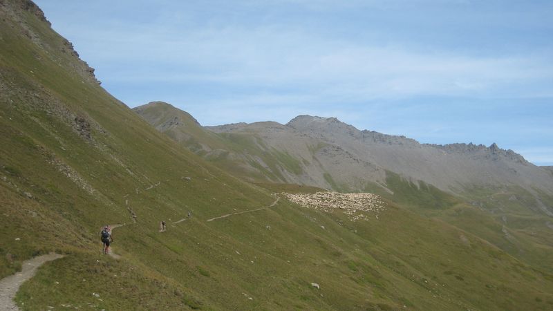 #2 Sous le lac : Traversées roulante avec accueil par un patou asthmatique Sous le lac : Traversées roulante avec accueil par un patou asthmatique