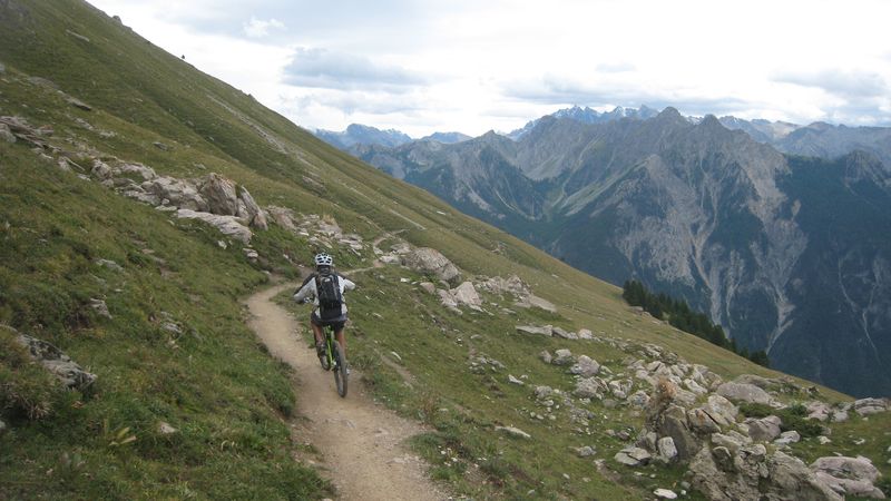 #3 Traversée ludique : Après le refuge pour rejoindre la suite de la descente Traversée ludique : Après le refuge pour rejoindre la suite de la descente