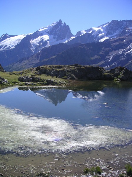 #1 La Meije depuis le lac Lerié : le détour par les lacs vaut quand même le coup... La Meije depuis le lac Lerié : le détour par les lacs vaut quand même le coup...