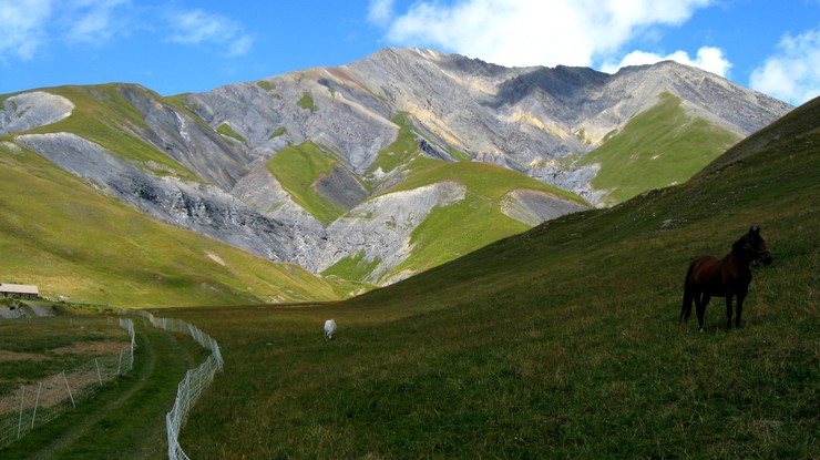 #12 Pic du Mas de la Grave : Impressionnant vu de la Buffe Pic du Mas de la Grave : Impressionnant vu de la Buffe