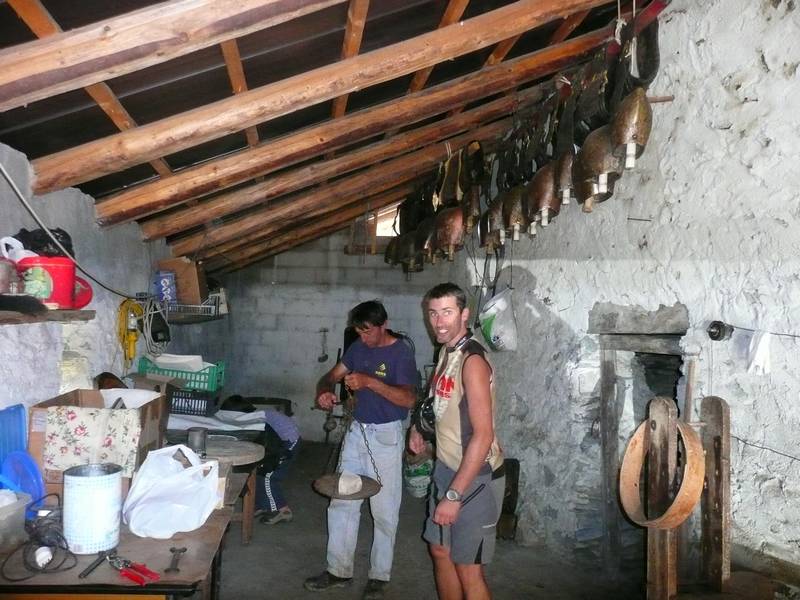 bergerie : on prend 1kg de tome avant le colle de la Sagne, qui va la porter ?