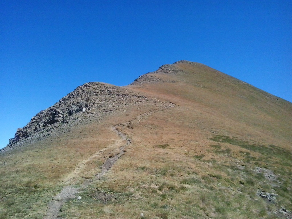 Montée finale depuis le col de Finestrelles