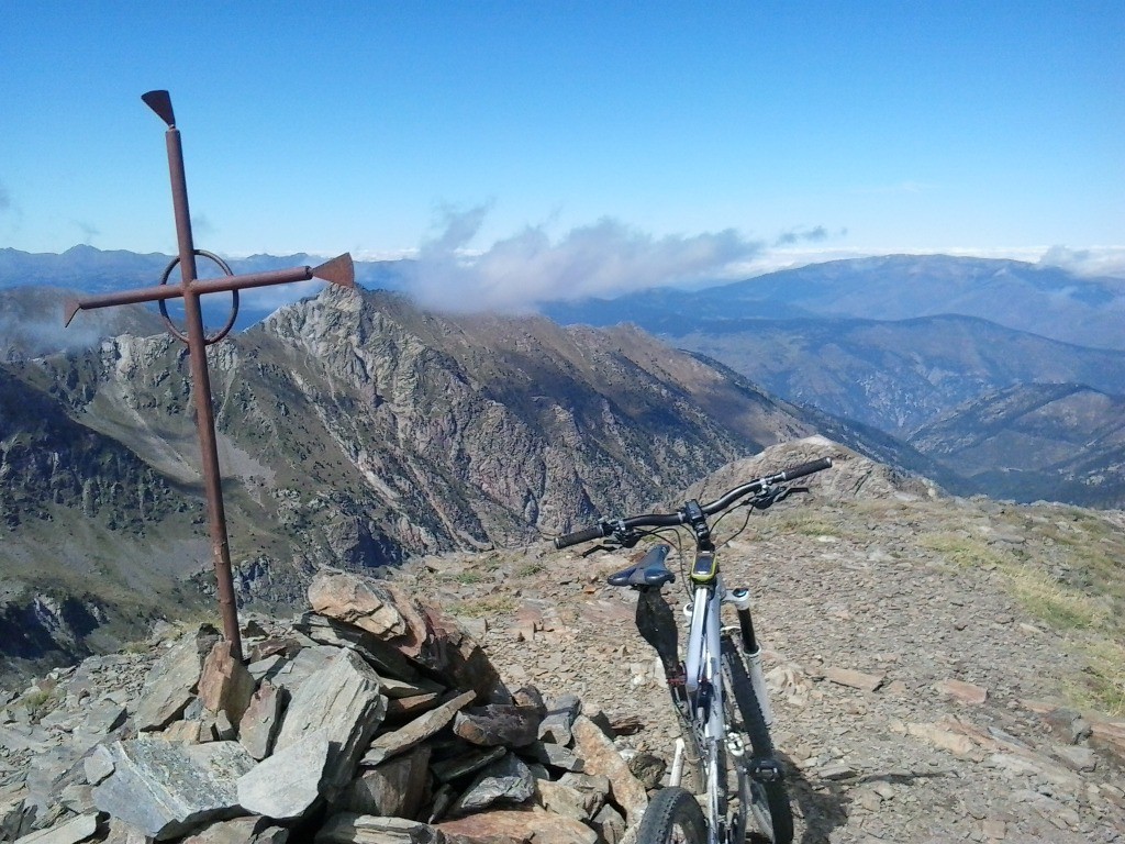 Pic des nou font et Fontpédrouse tout en bas